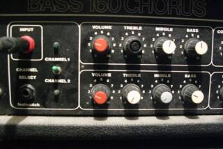 White Amplification Bass 160 Chorus