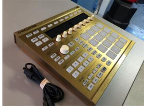 Native Instruments Maschine MKII - Gold