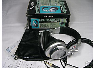 Sony MDR-V700DJ (25633)