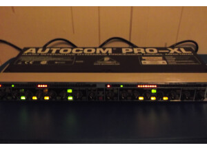 Behringer Autocom Pro-XL MDX1600 (3197)