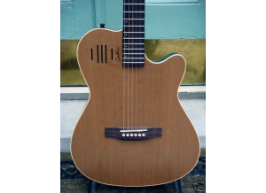 Godin A6 - Natural