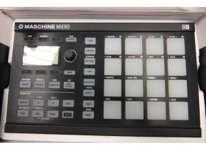 Native Instruments Maschine Mikro MKI (3671)