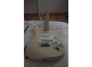 Fender American Standard Stratocaster - Olympic White Maple