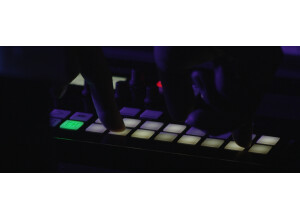 06 Pyramid night