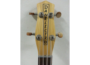 Danelectro DC Bass (36200)