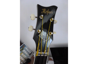Hofner Guitars Violin Bass Contemporary Series (9615)