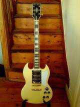 Harley Benton S-600