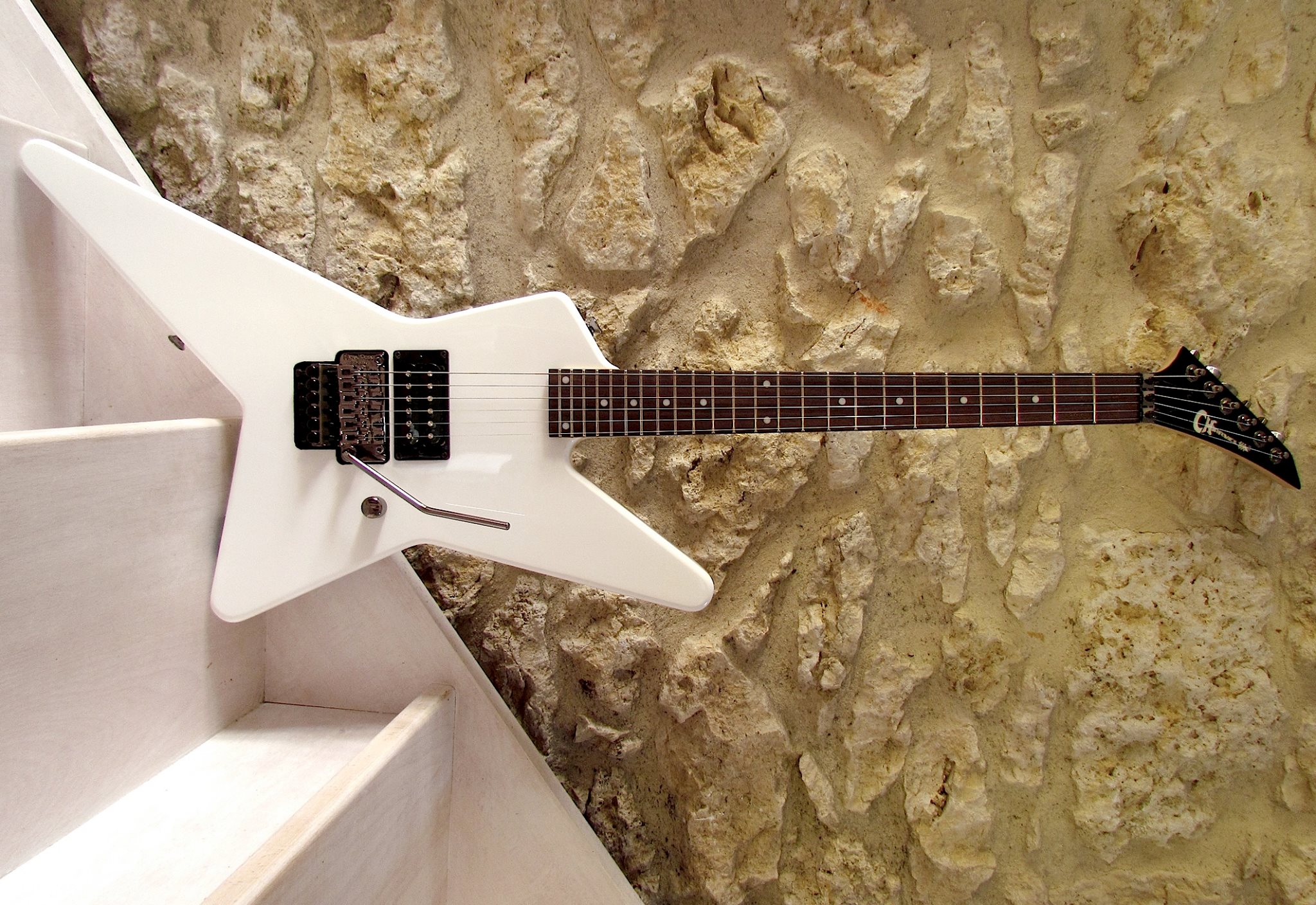 Charvel Desolation Star DST-3 FR 1H