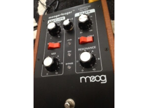 Moog Music Moogerfooger MF-101 low pass filter