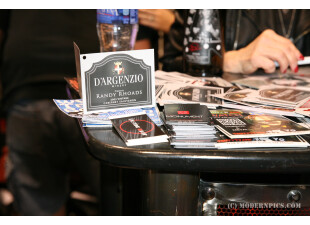 Dargenzio Wine MP649 (c) ModernPics.JPG