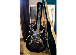 Hagstrom Viking LH - Black Gloss (18863)