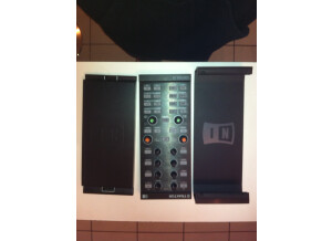 Native Instruments Traktor Kontrol X1 (84712)