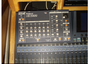 Roland VM-7200 (17143)