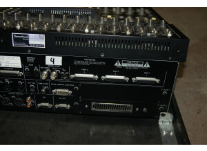 Tascam DM-24 (46571)