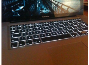 Apple Macbook Pro 15,4" Intel Core2 Duo (Nouvelle Génération) 2,4 Ghz (13885)