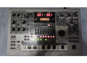 Roland MC-505 (79364)
