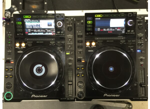 Pioneer CDJ-2000 (3713)
