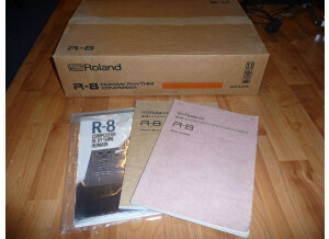 Roland R-8 (94809)