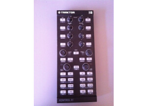 Native Instruments Traktor Kontrol X1 (16777)