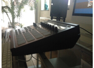 Native Instruments Maschine MKI (82823)