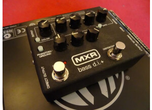 MXR M80 Bass D.I. + (88705)