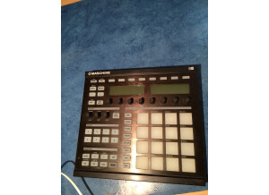 Native Instruments Maschine MKI (388)