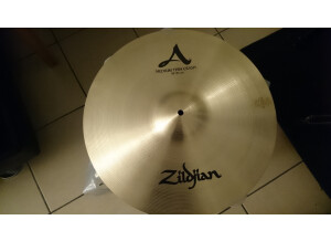 Zildjian Avedis Medium Thin Crash 18" (21925)