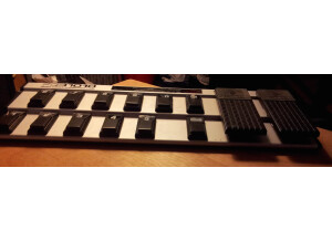 Behringer FCB1010 Midi Foot Controller (45705)