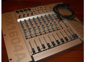 Behringer Eurorack MX1604A (94696)