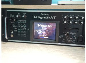 Roland V-Synth XT (4768)