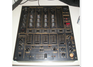 Pioneer DJM-600 (4837)