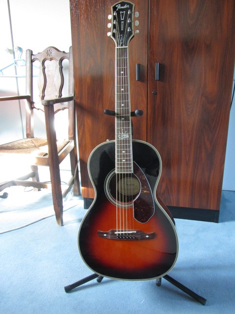 Fender Ron Emory Loyalty Parlor