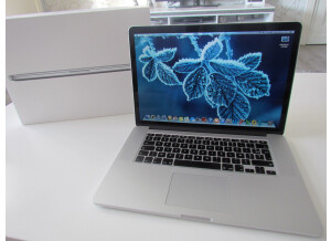 Apple Macbook Pro 15,4" rétina dernière génération (23585)
