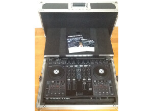 Native Instruments Traktor Kontrol S4 (29129)