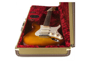 Fender Select Stratocaster HSS - Tobacco Sunburst