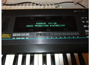 Ensoniq VFX SD (96990)