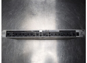 Behringer Composer MDX2000 (61790)