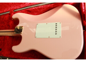 Fender FSR American Standard Stratocaster - Shell Pink Rosewood