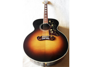 Gibson SJ-200 Standard (7243)