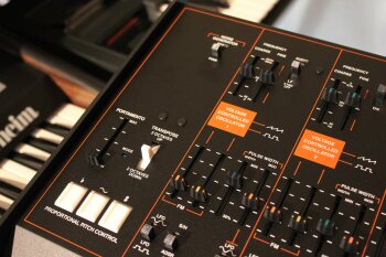 Korg ARP Odyssey Rev3 Korg ARP Odyssey Rev3