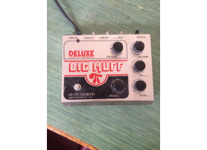 Electro-Harmonix Big Muff Pi Deluxe (36820)