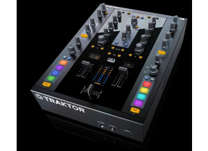 Native Instruments Traktor Kontrol Z2 (28762)