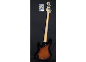 Fender American Deluxe Jazz Bass Fretless - 3-Color Sunburst Rosewood