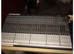 Mackie Onyx 32.4-Bus (60569)