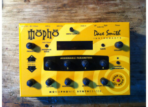 Dave Smith Instruments Mopho (82969)