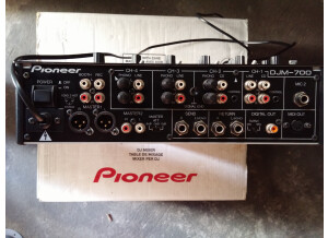 Pioneer DJM-700-K (31560)