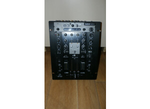 Behringer NOX404 (71799)