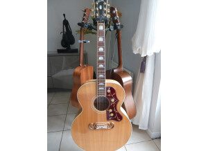 Gibson J-200 Standard - Antique Natural (90491)