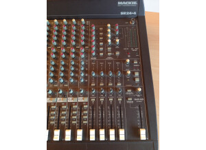 Mackie SR 24.4 VLZ (73383)