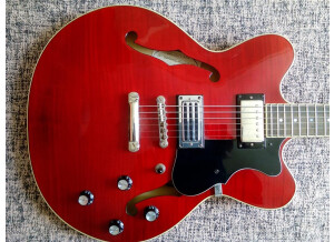 Hofner Guitars Verythin CT - Transparent Red (52375)